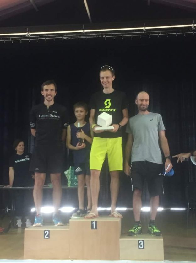 Flo 2nd du trail des vielles pierres – Céline 3ème féminine du trail de Dieulefit